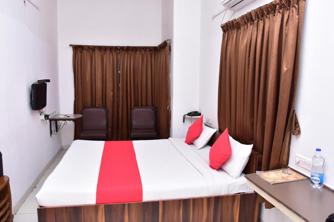 Popular Hotel Pune Eksteriør billede